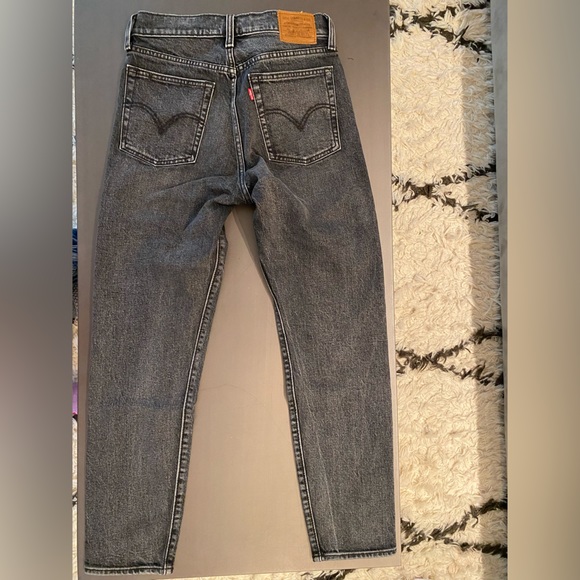 Levi’s wedgie jeans - Picture 3 of 5